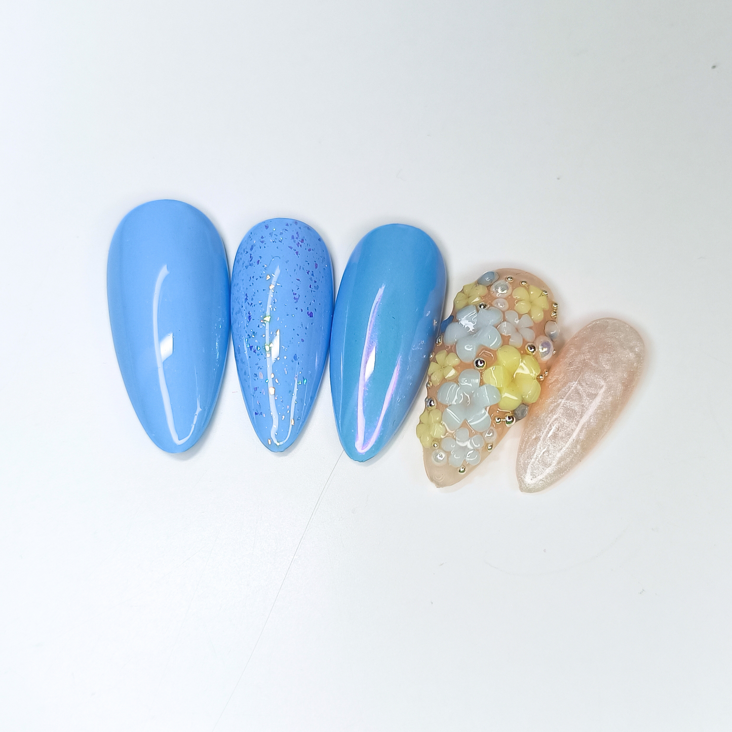 VIRGINIA set unghie finte azzurro con fiori