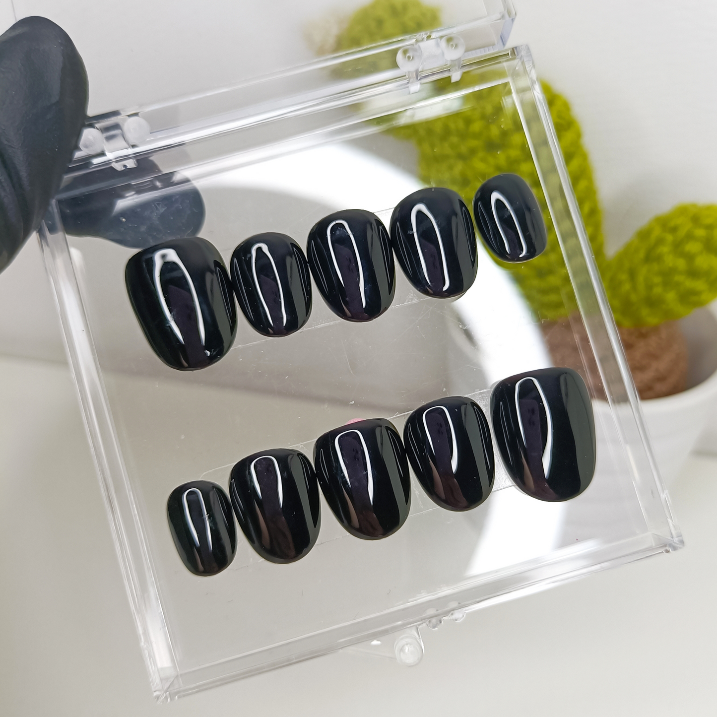 Set unghie finte press on colore NERO
