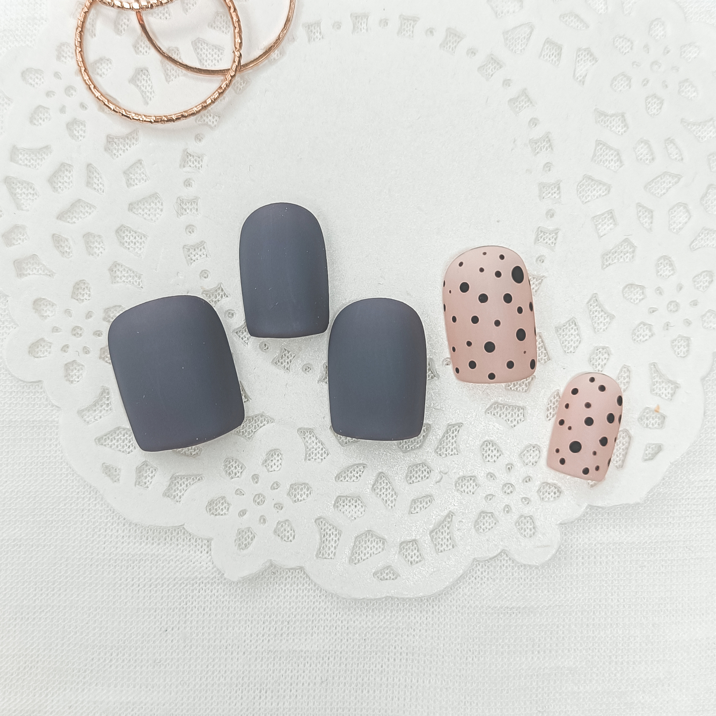 Set unghie finte press on colore grigio opaco