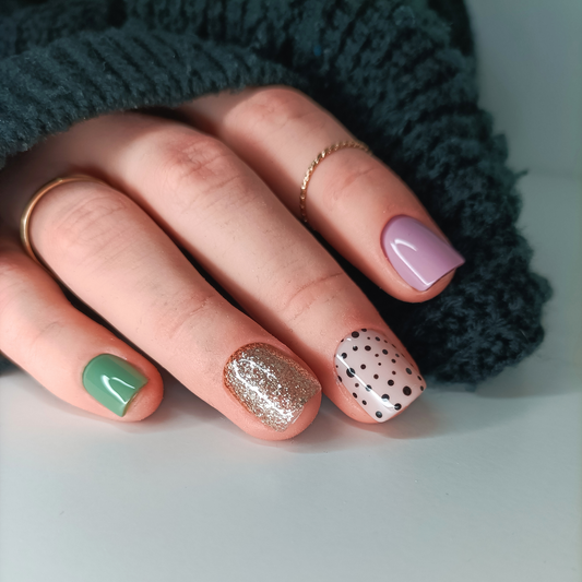 Set unghie finte press on rosa oro verde