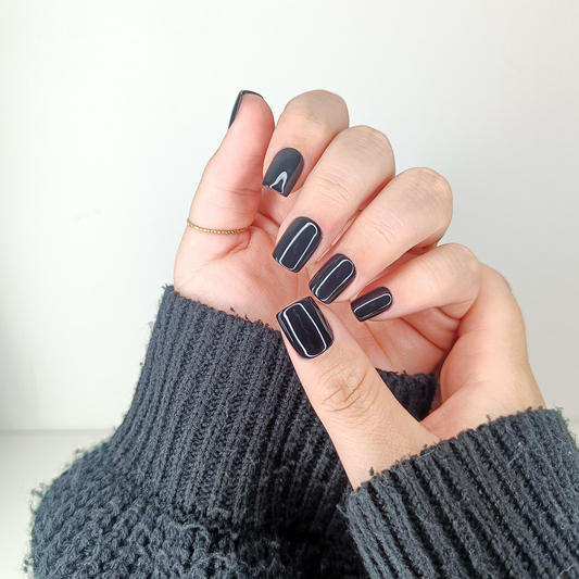 Set unghie finte press on colore NERO
