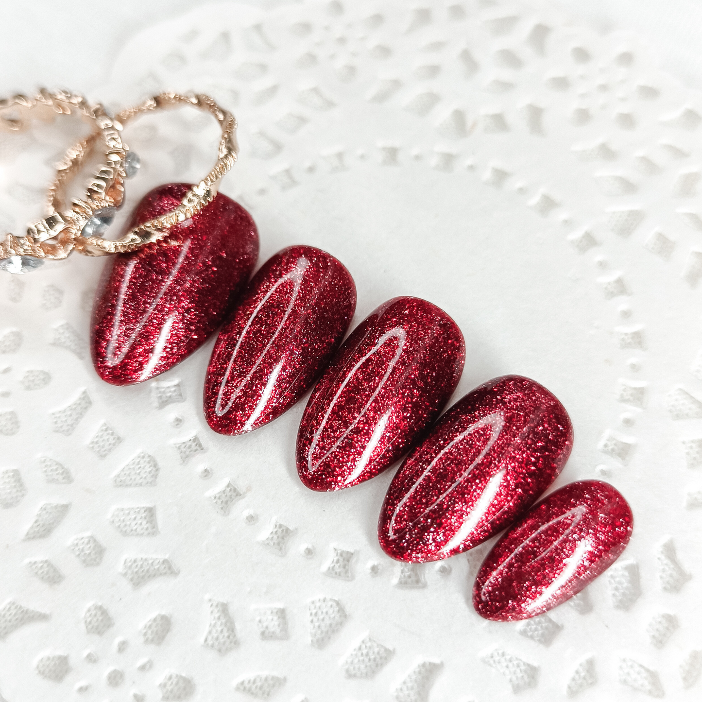 Rosso glitterato unghie finte press on Natale