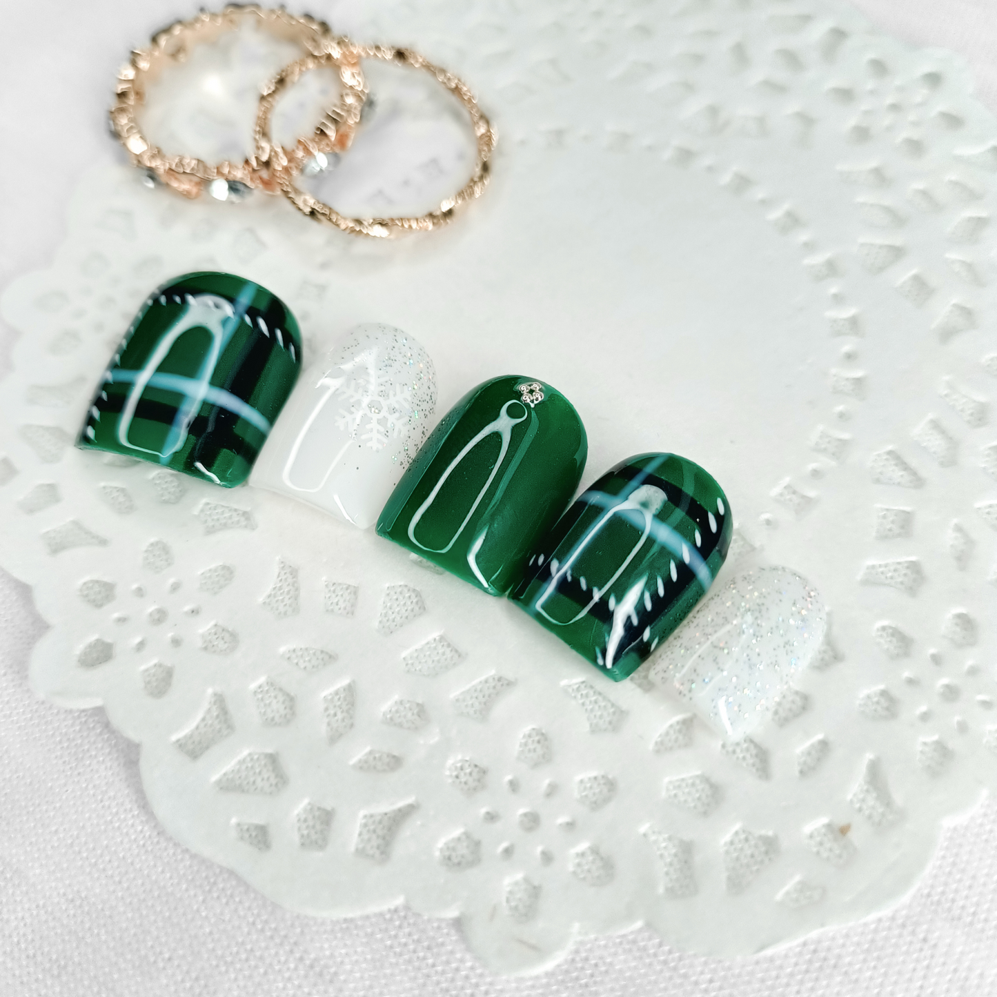 Tartan verde e bianco con glitter unghie finte press on Natale 2024
