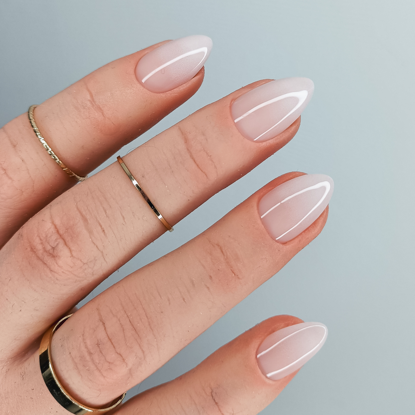 SOFT BABY BOOMER - unghie finte press on rosa lattiginoso