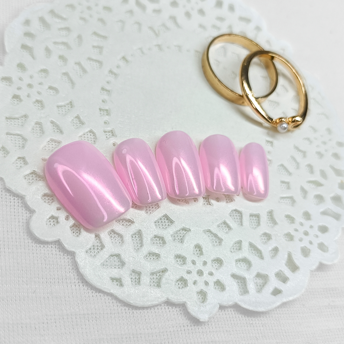 GLAZED CANDY – Unghie finte press on effetto glazed donut rosa