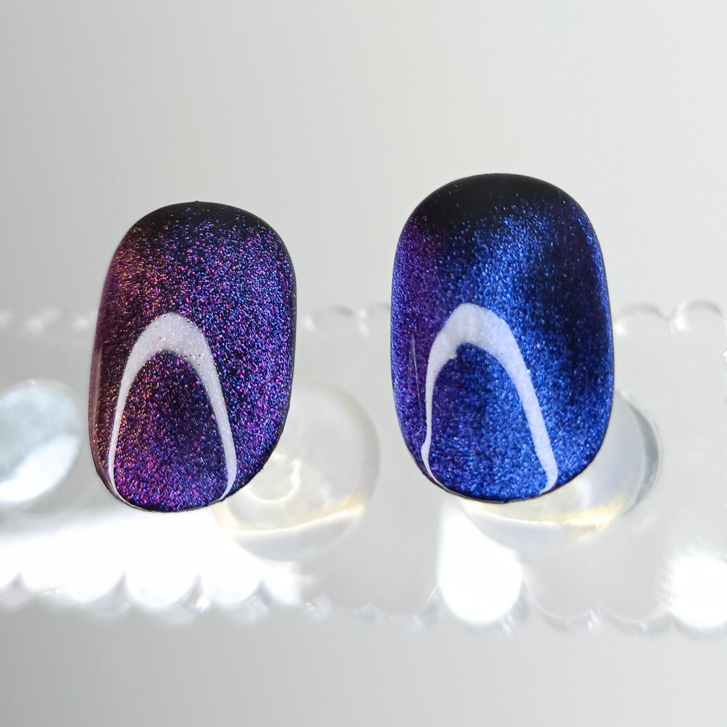 MAGIC CAT EYE - unghie finte press on nero con effetto cat eye