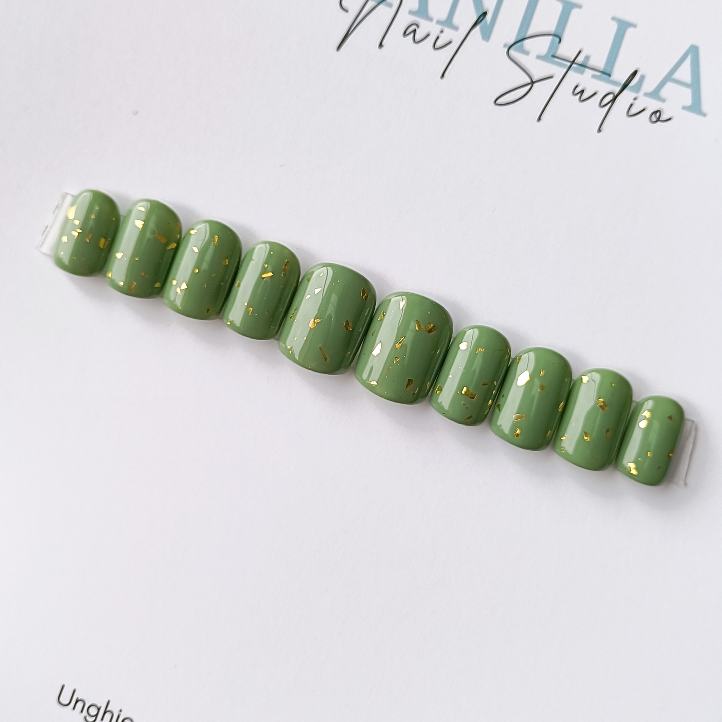 OLIVIA set unghie finte press on verde e oro