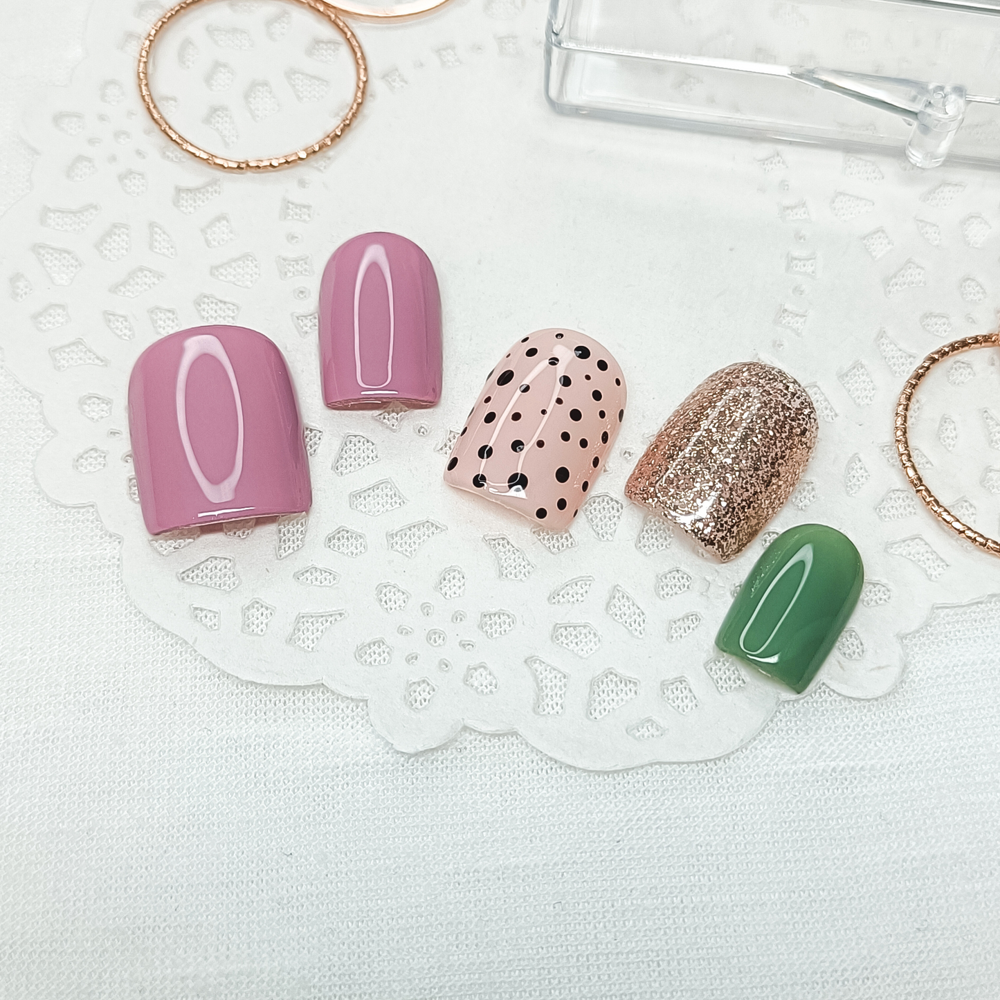 Set unghie finte press on rosa oro verde